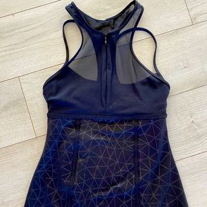 Super Sexy Zippered Black Lululemon Strappy Tank